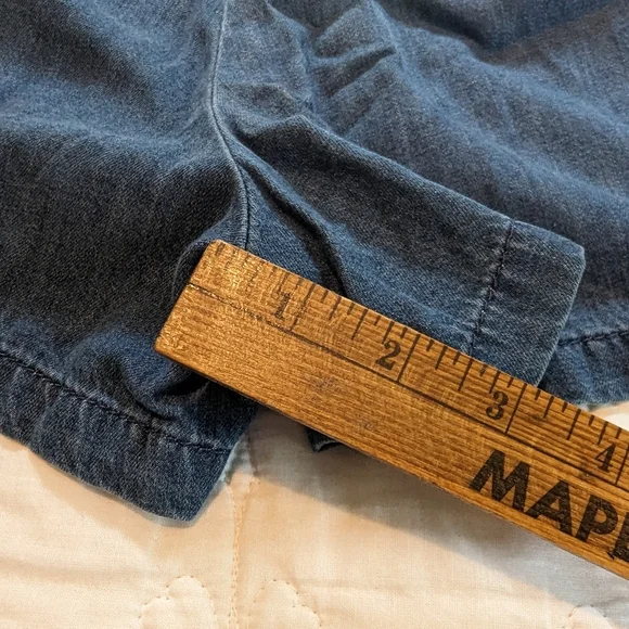 Universal thread pull up denim shorts size medium - Picture 2 of 7